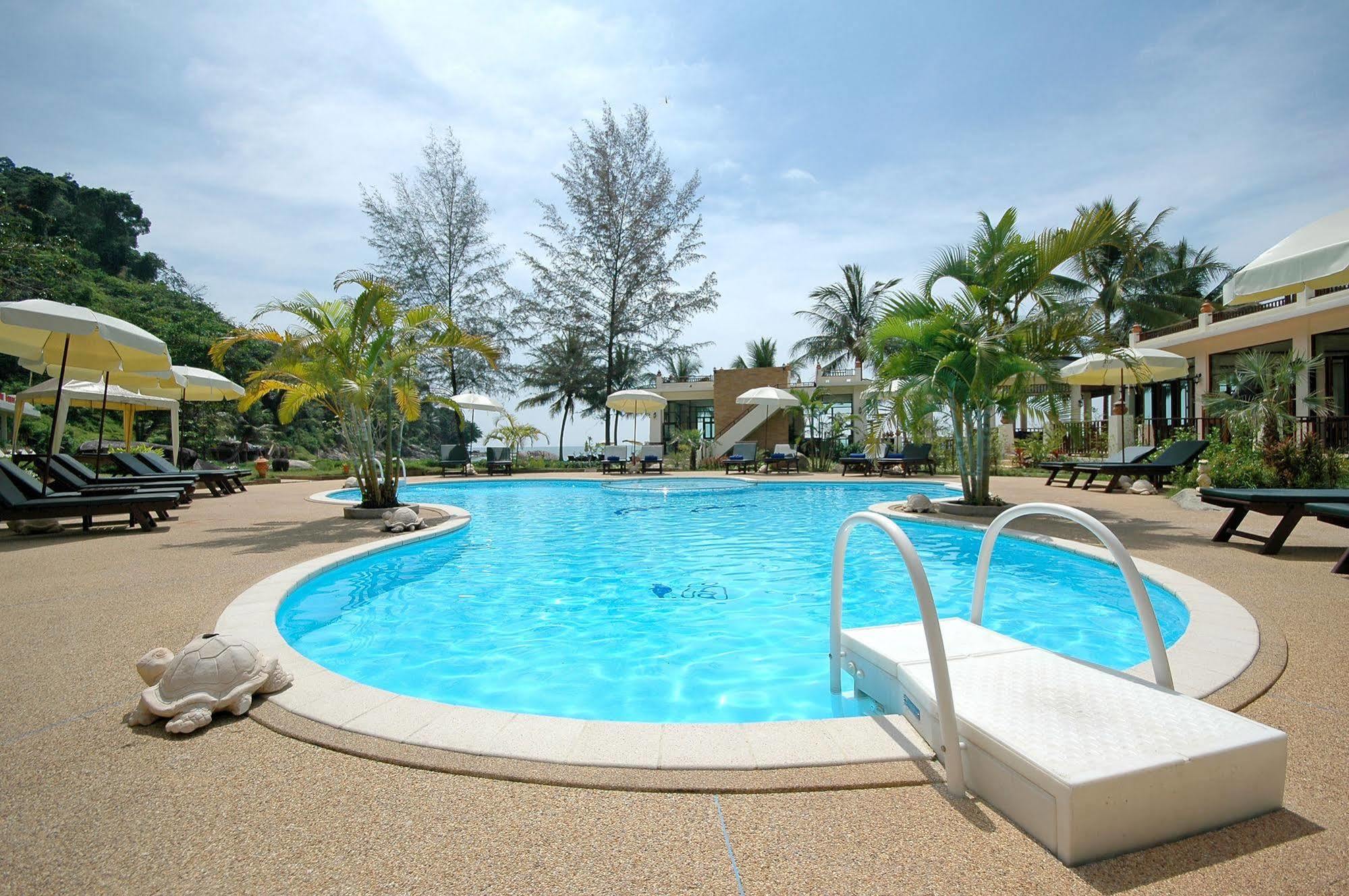 Khaolak Sunset - Sha Extra Resort
